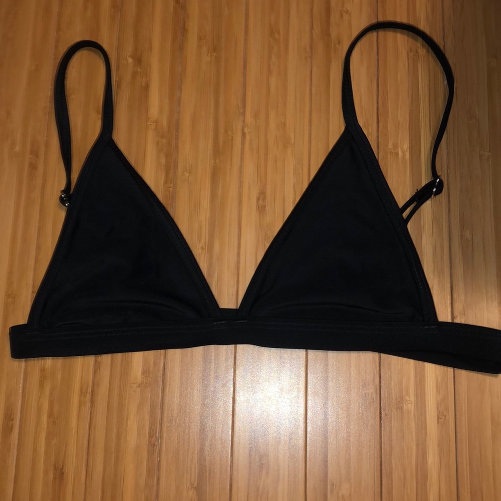 LANA bikini top